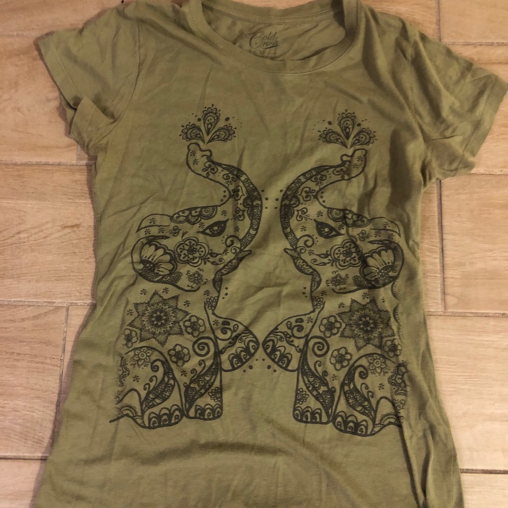 Green tshirt
